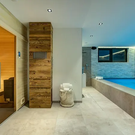 Red Fox Chalet 5*